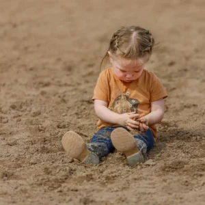 All You Need Is Dirt_Lisa Saines